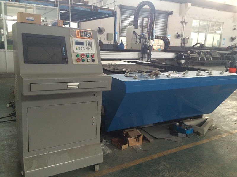 laserové řezačky laserové řezací stroje